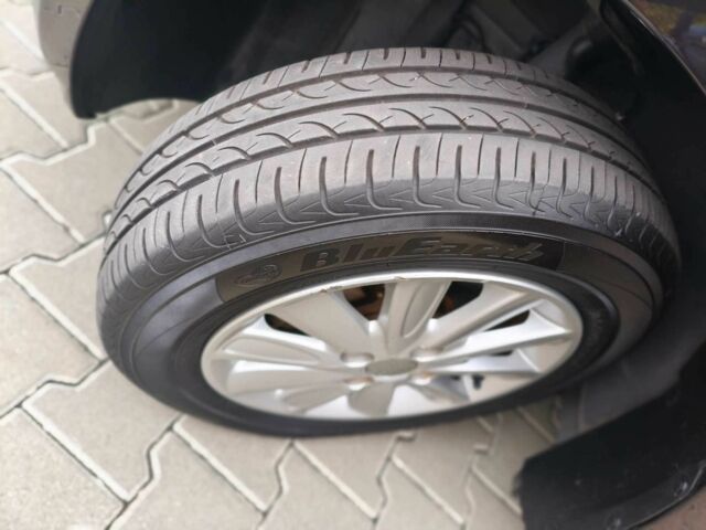 Фиолетовый Ниссан Микра, объемом двигателя 1.2 л и пробегом 96 тыс. км за 9400 $, фото 22 на Automoto.ua