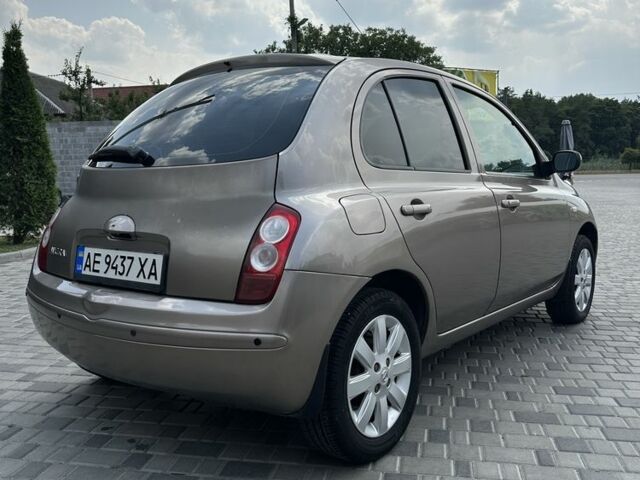 Коричневый Ниссан Микра, объемом двигателя 1.4 л и пробегом 188 тыс. км за 5400 $, фото 3 на Automoto.ua