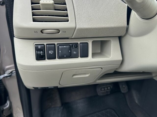 Коричневый Ниссан Микра, объемом двигателя 1.4 л и пробегом 188 тыс. км за 5400 $, фото 8 на Automoto.ua