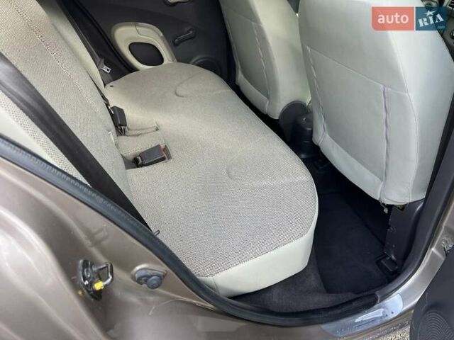 Коричневий Ніссан Мікра, об'ємом двигуна 1.2 л та пробігом 153 тис. км за 4900 $, фото 12 на Automoto.ua