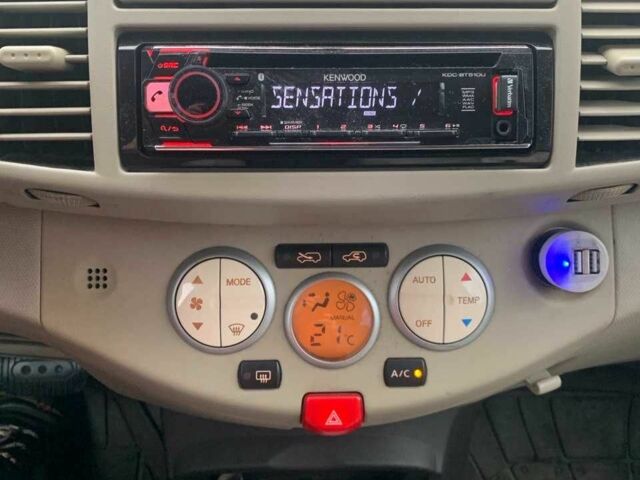 Коричневий Ніссан Мікра, об'ємом двигуна 1.2 л та пробігом 194 тис. км за 3000 $, фото 6 на Automoto.ua