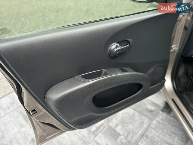 Коричневий Ніссан Мікра, об'ємом двигуна 1.24 л та пробігом 119 тис. км за 6200 $, фото 24 на Automoto.ua