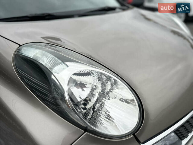 Коричневий Ніссан Мікра, об'ємом двигуна 1.24 л та пробігом 119 тис. км за 6200 $, фото 12 на Automoto.ua