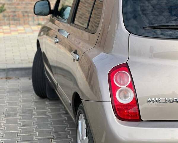 Коричневий Ніссан Мікра, об'ємом двигуна 1.4 л та пробігом 102 тис. км за 7500 $, фото 9 на Automoto.ua