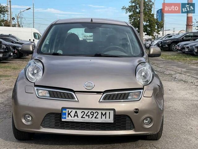 Коричневый Ниссан Микра, объемом двигателя 1.4 л и пробегом 65 тыс. км за 2200 $, фото 1 на Automoto.ua
