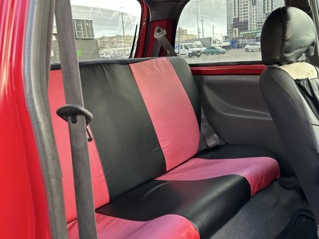 Червоний Ніссан Мікра, об'ємом двигуна 1 л та пробігом 230 тис. км за 1499 $, фото 14 на Automoto.ua