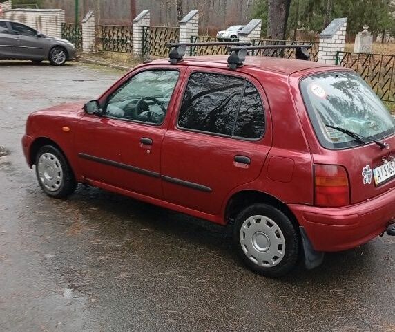Червоний Ніссан Мікра, об'ємом двигуна 1 л та пробігом 333 тис. км за 2300 $, фото 1 на Automoto.ua