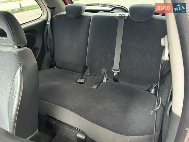 Красный Ниссан Микра, объемом двигателя 1.4 л и пробегом 123 тыс. км за 5999 $, фото 16 на Automoto.ua