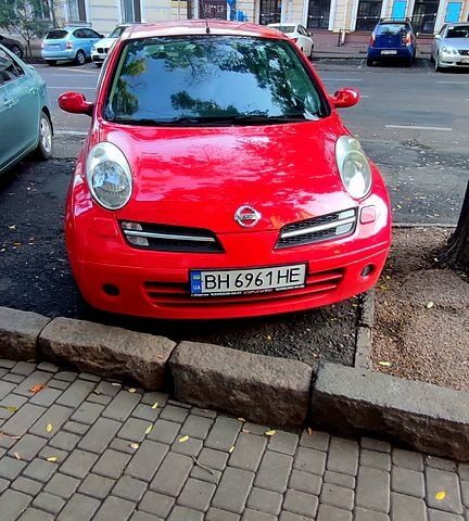 Красный Ниссан Микра, объемом двигателя 1.2 л и пробегом 112 тыс. км за 4800 $, фото 2 на Automoto.ua