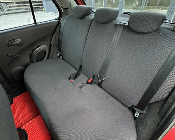 Красный Ниссан Микра, объемом двигателя 1.24 л и пробегом 165 тыс. км за 5500 $, фото 29 на Automoto.ua