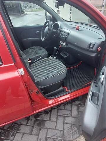 Красный Ниссан Микра, объемом двигателя 1.4 л и пробегом 122 тыс. км за 6000 $, фото 6 на Automoto.ua