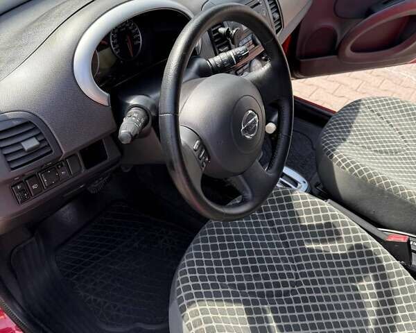 Червоний Ніссан Мікра, об'ємом двигуна 1.4 л та пробігом 217 тис. км за 4800 $, фото 24 на Automoto.ua