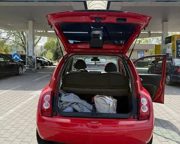 Червоний Ніссан Мікра, об'ємом двигуна 1.4 л та пробігом 217 тис. км за 4800 $, фото 7 на Automoto.ua