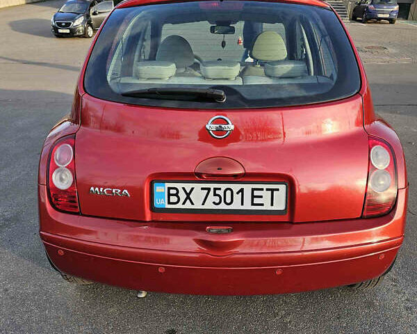 Красный Ниссан Микра, объемом двигателя 1.24 л и пробегом 230 тыс. км за 4300 $, фото 3 на Automoto.ua