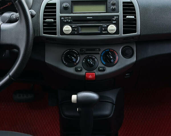 Красный Ниссан Микра, объемом двигателя 1.24 л и пробегом 165 тыс. км за 5500 $, фото 37 на Automoto.ua