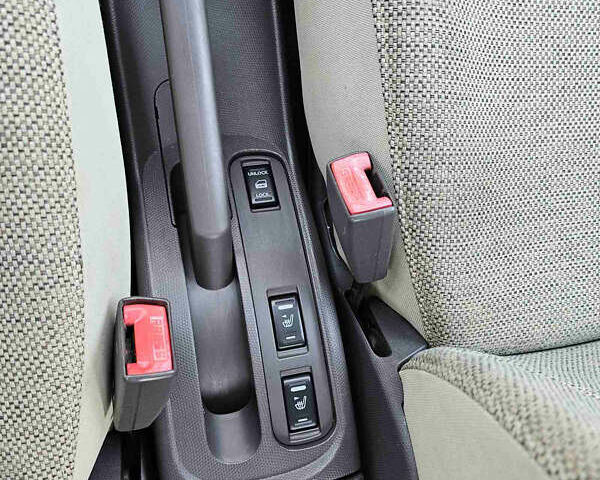 Красный Ниссан Микра, объемом двигателя 1.24 л и пробегом 230 тыс. км за 4300 $, фото 11 на Automoto.ua