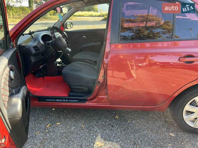 Красный Ниссан Микра, объемом двигателя 1.4 л и пробегом 274 тыс. км за 4450 $, фото 30 на Automoto.ua