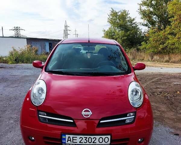 Красный Ниссан Микра, объемом двигателя 1.24 л и пробегом 190 тыс. км за 5599 $, фото 2 на Automoto.ua