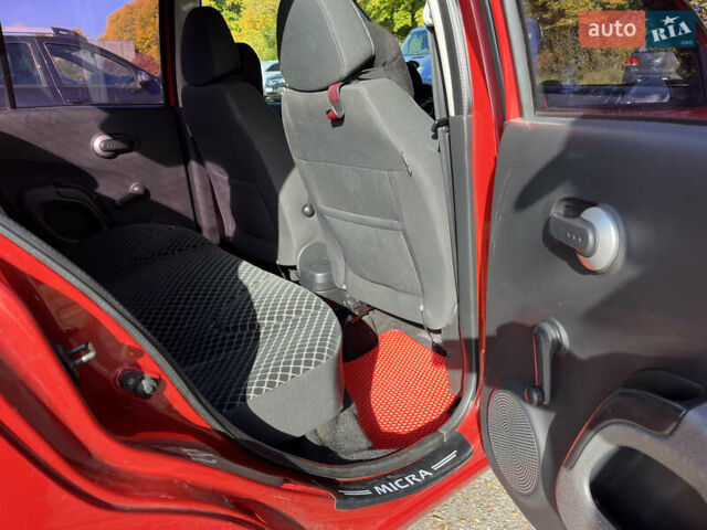 Красный Ниссан Микра, объемом двигателя 1.4 л и пробегом 274 тыс. км за 4450 $, фото 16 на Automoto.ua