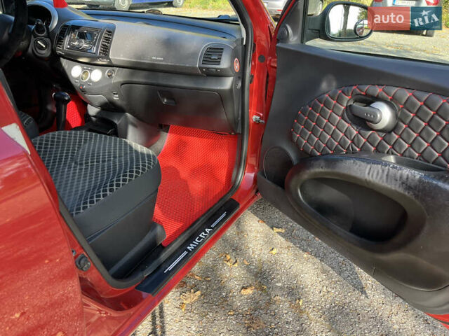 Красный Ниссан Микра, объемом двигателя 1.4 л и пробегом 274 тыс. км за 4450 $, фото 31 на Automoto.ua