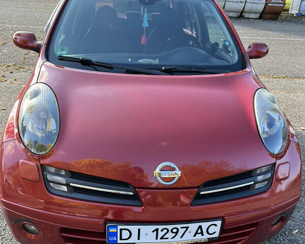 Красный Ниссан Микра, объемом двигателя 1.4 л и пробегом 274 тыс. км за 4450 $, фото 4 на Automoto.ua