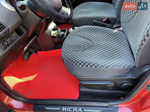 Красный Ниссан Микра, объемом двигателя 1.4 л и пробегом 274 тыс. км за 4450 $, фото 27 на Automoto.ua
