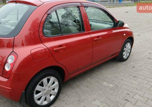 Красный Ниссан Микра, объемом двигателя 1.4 л и пробегом 206 тыс. км за 5400 $, фото 4 на Automoto.ua