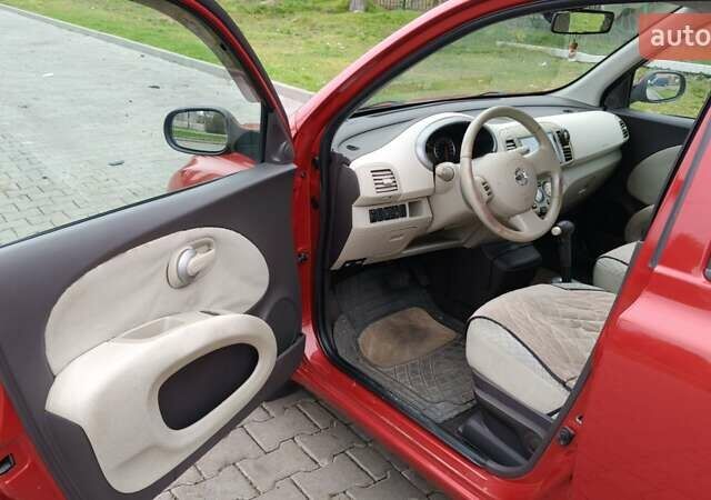 Красный Ниссан Микра, объемом двигателя 1.4 л и пробегом 206 тыс. км за 5400 $, фото 12 на Automoto.ua