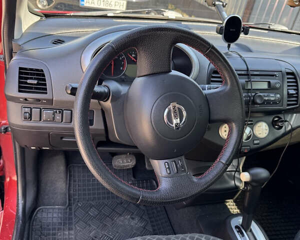 Красный Ниссан Микра, объемом двигателя 1.39 л и пробегом 141 тыс. км за 5700 $, фото 13 на Automoto.ua