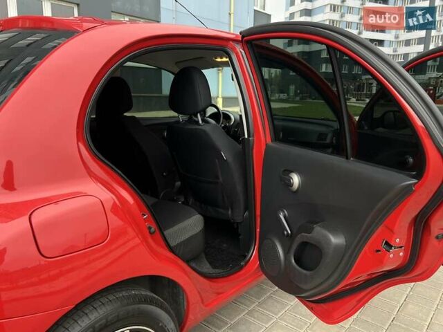 Червоний Ніссан Мікра, об'ємом двигуна 1.4 л та пробігом 120 тис. км за 6500 $, фото 28 на Automoto.ua