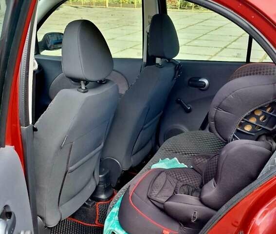 Червоний Ніссан Мікра, об'ємом двигуна 1.39 л та пробігом 262 тис. км за 5800 $, фото 3 на Automoto.ua