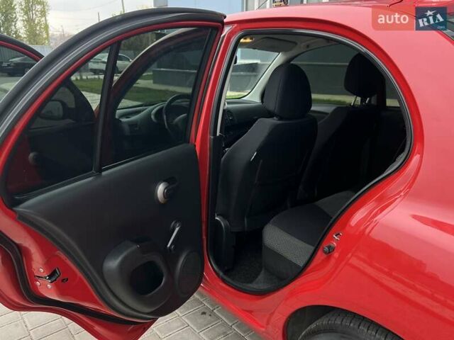 Червоний Ніссан Мікра, об'ємом двигуна 1.4 л та пробігом 120 тис. км за 6500 $, фото 13 на Automoto.ua