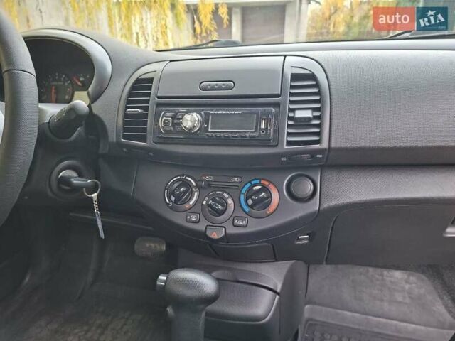 Червоний Ніссан Мікра, об'ємом двигуна 1.24 л та пробігом 74 тис. км за 6200 $, фото 4 на Automoto.ua