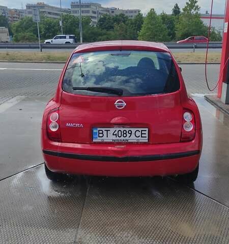 Червоний Ніссан Мікра, об'ємом двигуна 1.2 л та пробігом 150 тис. км за 4700 $, фото 1 на Automoto.ua