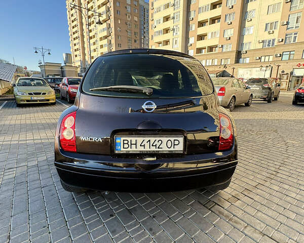 Красный Ниссан Микра, объемом двигателя 1.2 л и пробегом 150 тыс. км за 5500 $, фото 5 на Automoto.ua