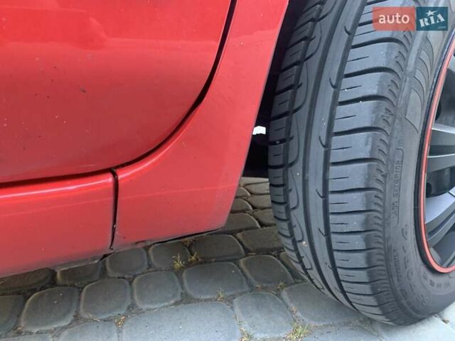 Красный Ниссан Микра, объемом двигателя 1.24 л и пробегом 121 тыс. км за 5700 $, фото 59 на Automoto.ua