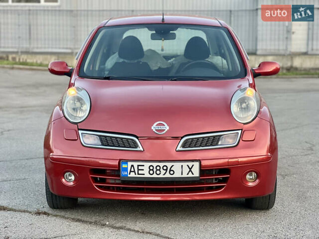 Красный Ниссан Микра, объемом двигателя 1.39 л и пробегом 151 тыс. км за 5555 $, фото 16 на Automoto.ua