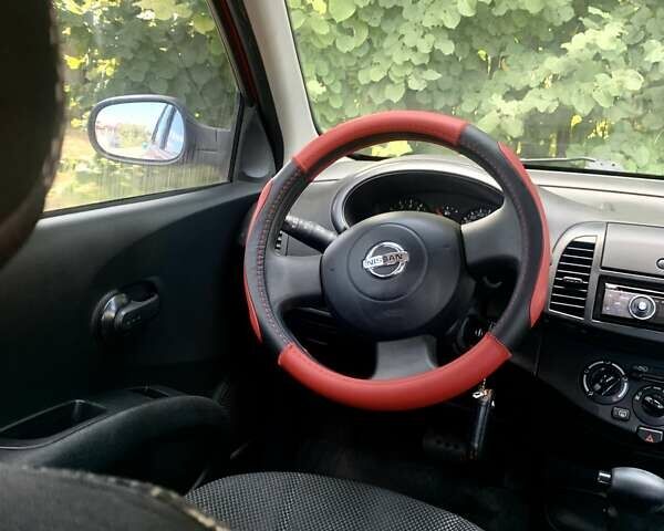 Красный Ниссан Микра, объемом двигателя 1.24 л и пробегом 121 тыс. км за 5700 $, фото 32 на Automoto.ua