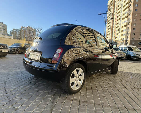 Красный Ниссан Микра, объемом двигателя 1.2 л и пробегом 150 тыс. км за 5500 $, фото 4 на Automoto.ua