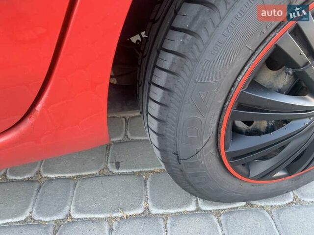 Красный Ниссан Микра, объемом двигателя 1.24 л и пробегом 121 тыс. км за 5700 $, фото 56 на Automoto.ua