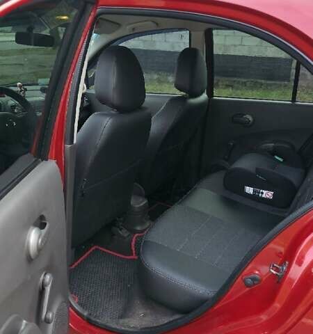 Красный Ниссан Микра, объемом двигателя 1.24 л и пробегом 187 тыс. км за 6500 $, фото 4 на Automoto.ua