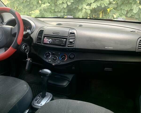 Красный Ниссан Микра, объемом двигателя 1.24 л и пробегом 121 тыс. км за 5700 $, фото 31 на Automoto.ua