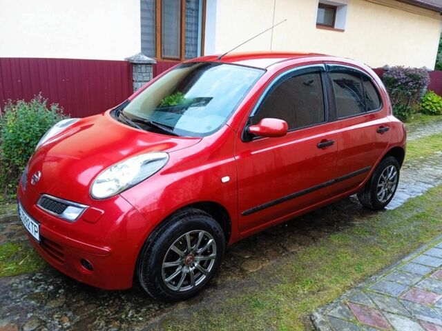 Красный Ниссан Микра, объемом двигателя 1.2 л и пробегом 180 тыс. км за 5500 $, фото 1 на Automoto.ua