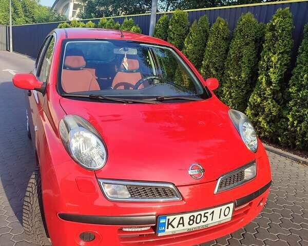 Красный Ниссан Микра, объемом двигателя 1.24 л и пробегом 130 тыс. км за 5000 $, фото 6 на Automoto.ua