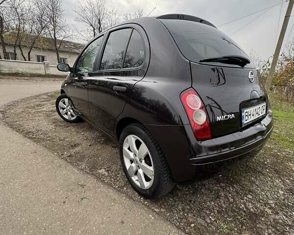 Красный Ниссан Микра, объемом двигателя 1.24 л и пробегом 150 тыс. км за 5900 $, фото 6 на Automoto.ua