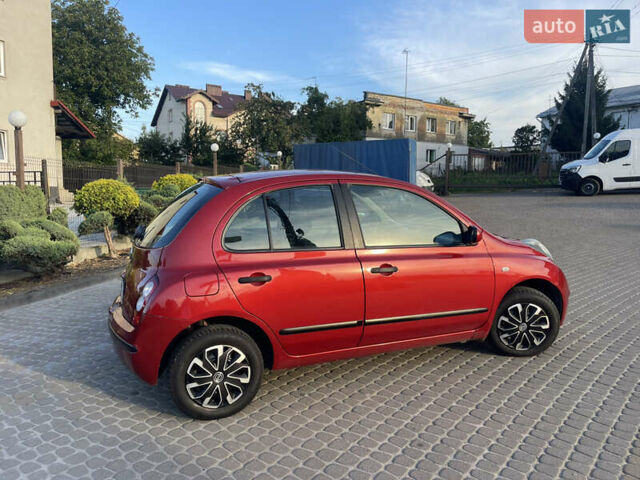 Красный Ниссан Микра, объемом двигателя 1.24 л и пробегом 177 тыс. км за 5400 $, фото 74 на Automoto.ua