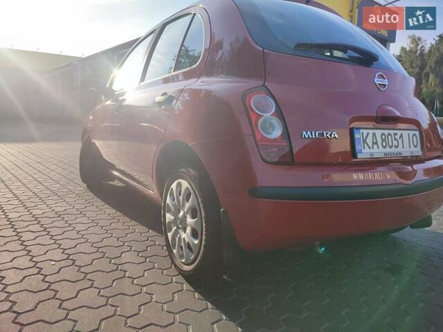 Красный Ниссан Микра, объемом двигателя 1.24 л и пробегом 130 тыс. км за 5000 $, фото 2 на Automoto.ua
