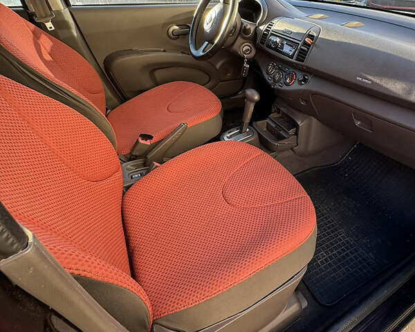 Красный Ниссан Микра, объемом двигателя 1.2 л и пробегом 150 тыс. км за 5500 $, фото 13 на Automoto.ua