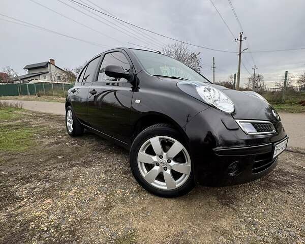 Красный Ниссан Микра, объемом двигателя 1.24 л и пробегом 150 тыс. км за 5900 $, фото 1 на Automoto.ua