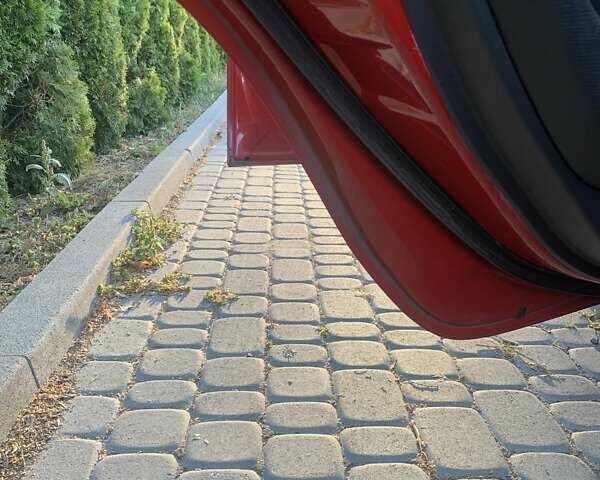 Красный Ниссан Микра, объемом двигателя 1.24 л и пробегом 121 тыс. км за 5700 $, фото 53 на Automoto.ua